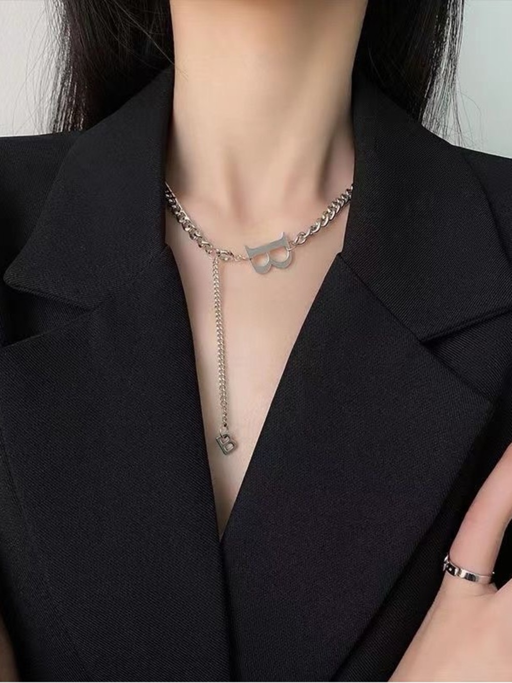 Vintage Silver 'B' Initial Dangle Chain Necklace